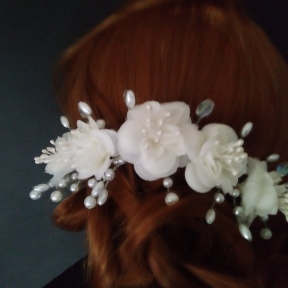 Flower and Crystal Pearl Bridal Crown / Floral Wedding Hair main image 11